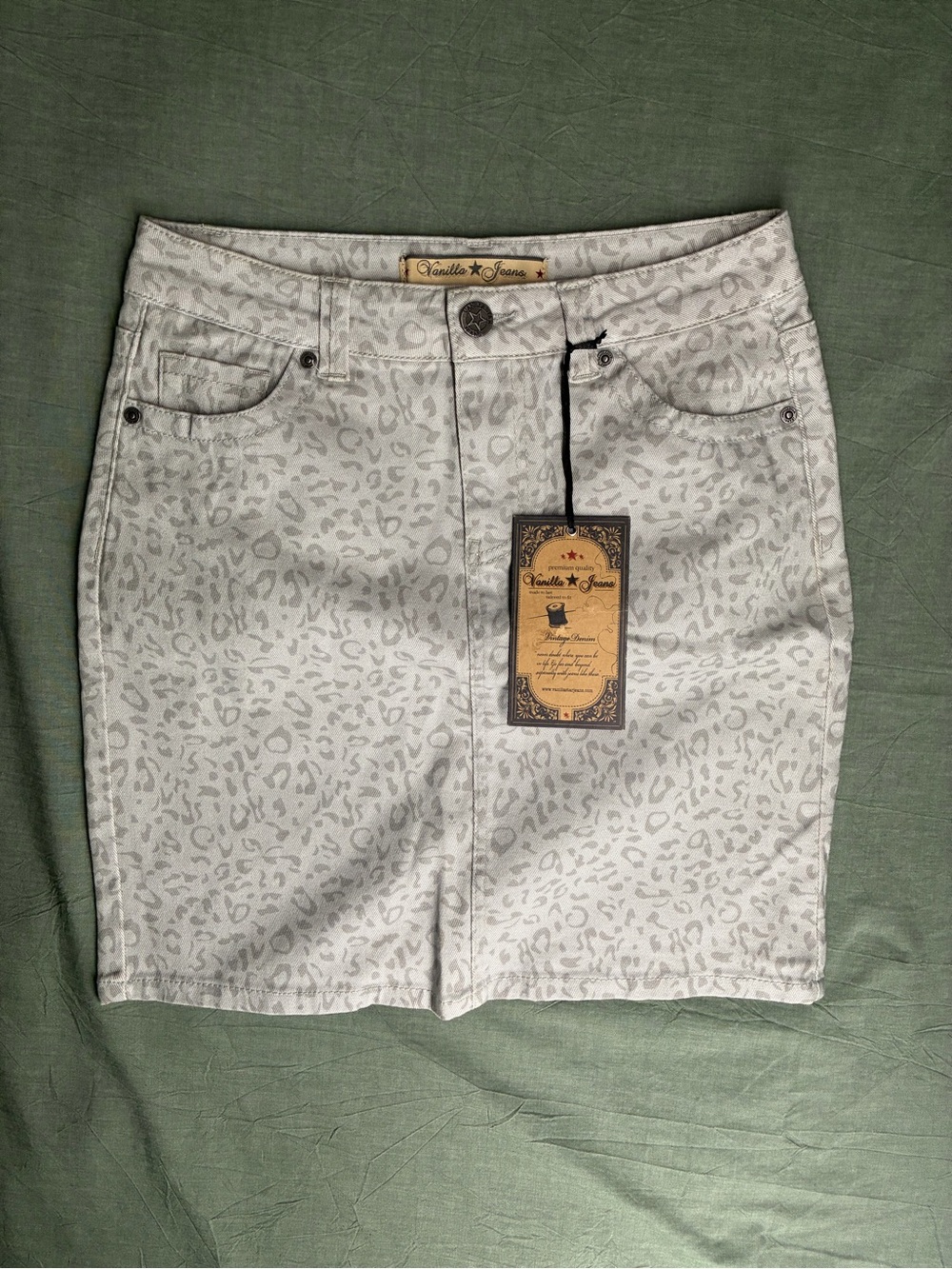 Vanilla Jeans Light Gray Animal Print Denim Skirt